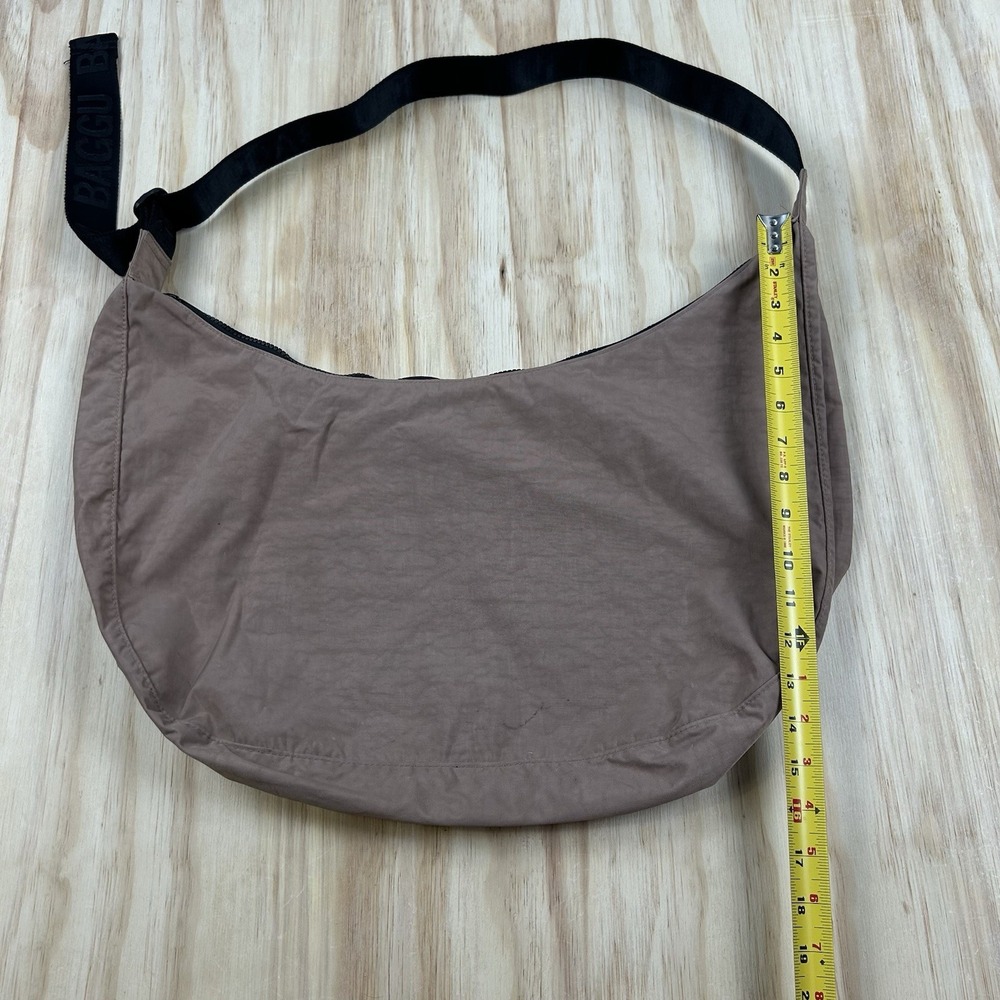 BAGGU Crescent Bag Beige Brown One Size Crossbody Shoulder Bag Nylon - Picture 8 of 10